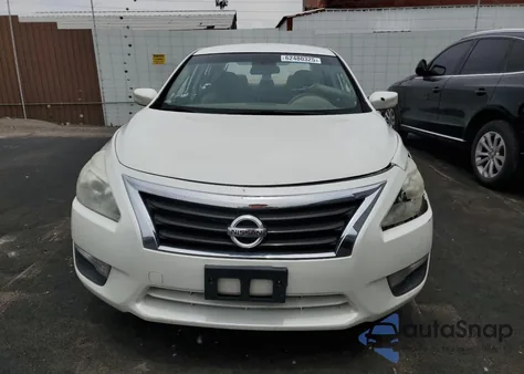 2015 Nissan Altima 2.5 from USA, damaged, VIN 1N4AL3AP6FN335094